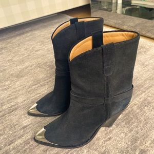 Isabel marAnt boots, as in the picture.super stylish